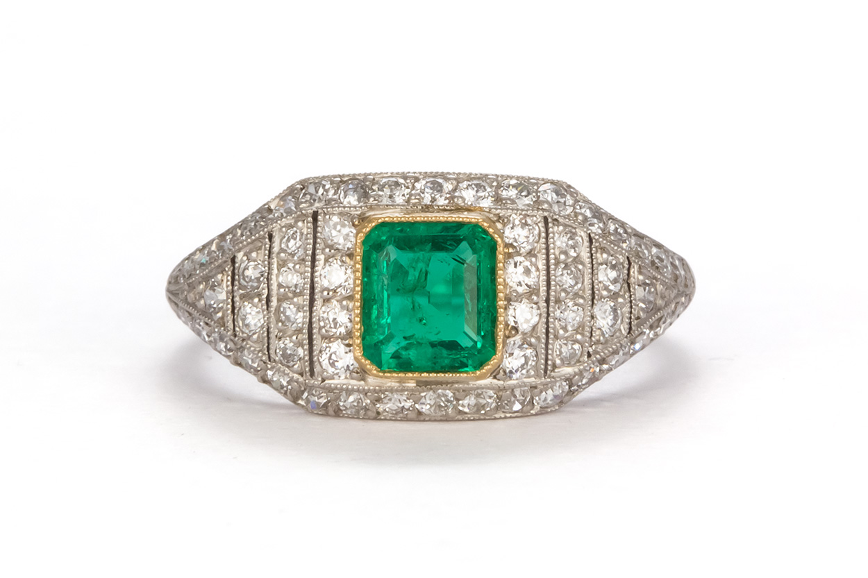 Art Deco Platinum Natural Emerald & Diamond Ring - Ideal Luxury