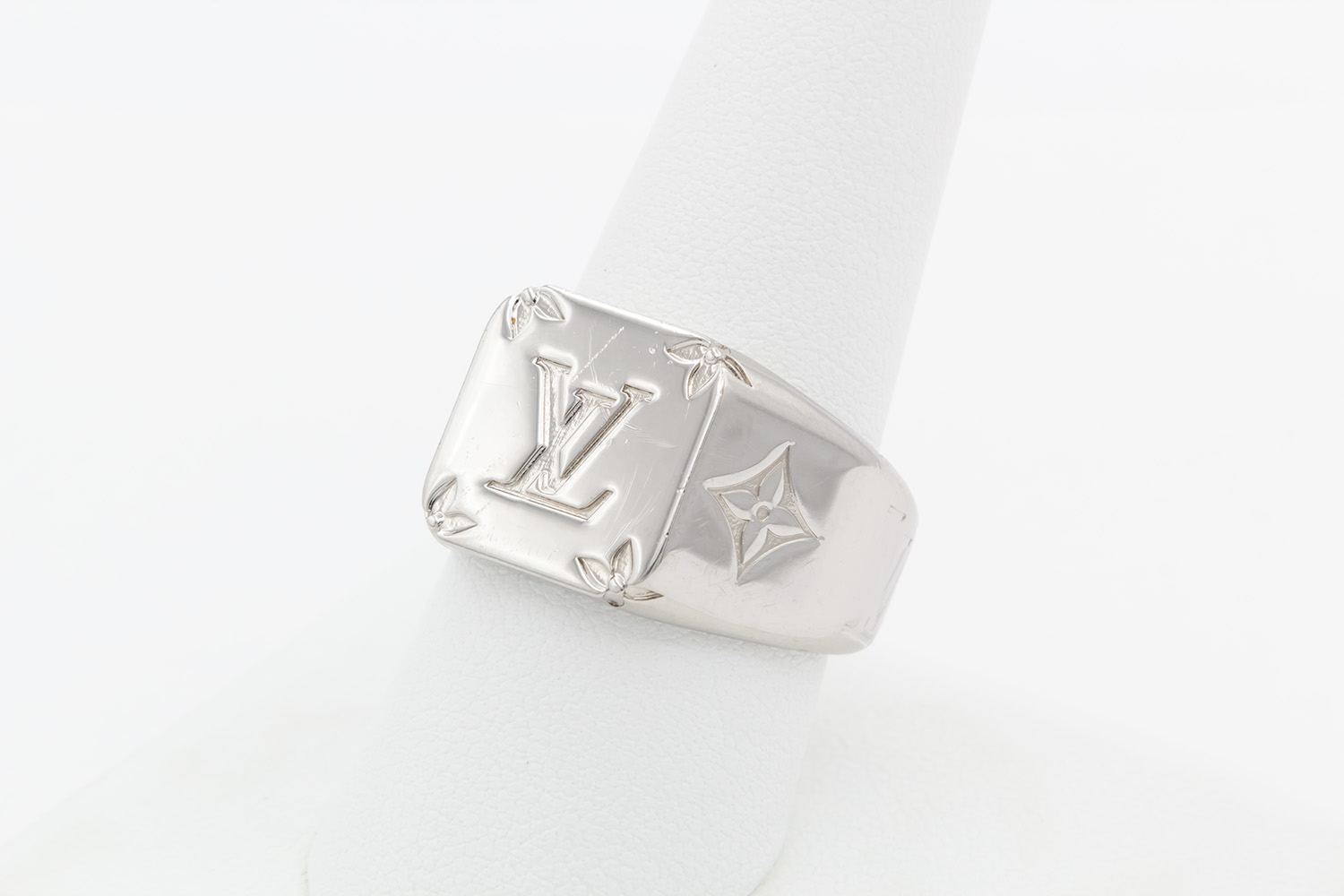 Louis Vuitton Signet Ring M62487 Men's M Size No. 19 Silver Color Mono